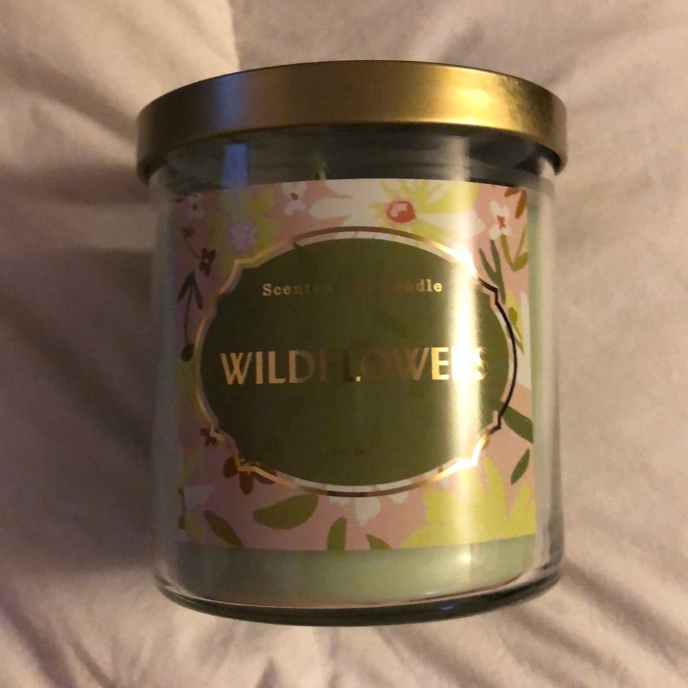 Wildflowers candle